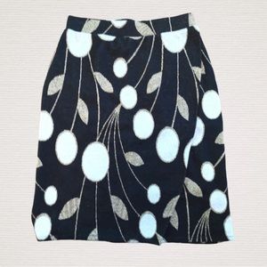 Maeve Anthropology Black and gold MIDI Skirt size XS